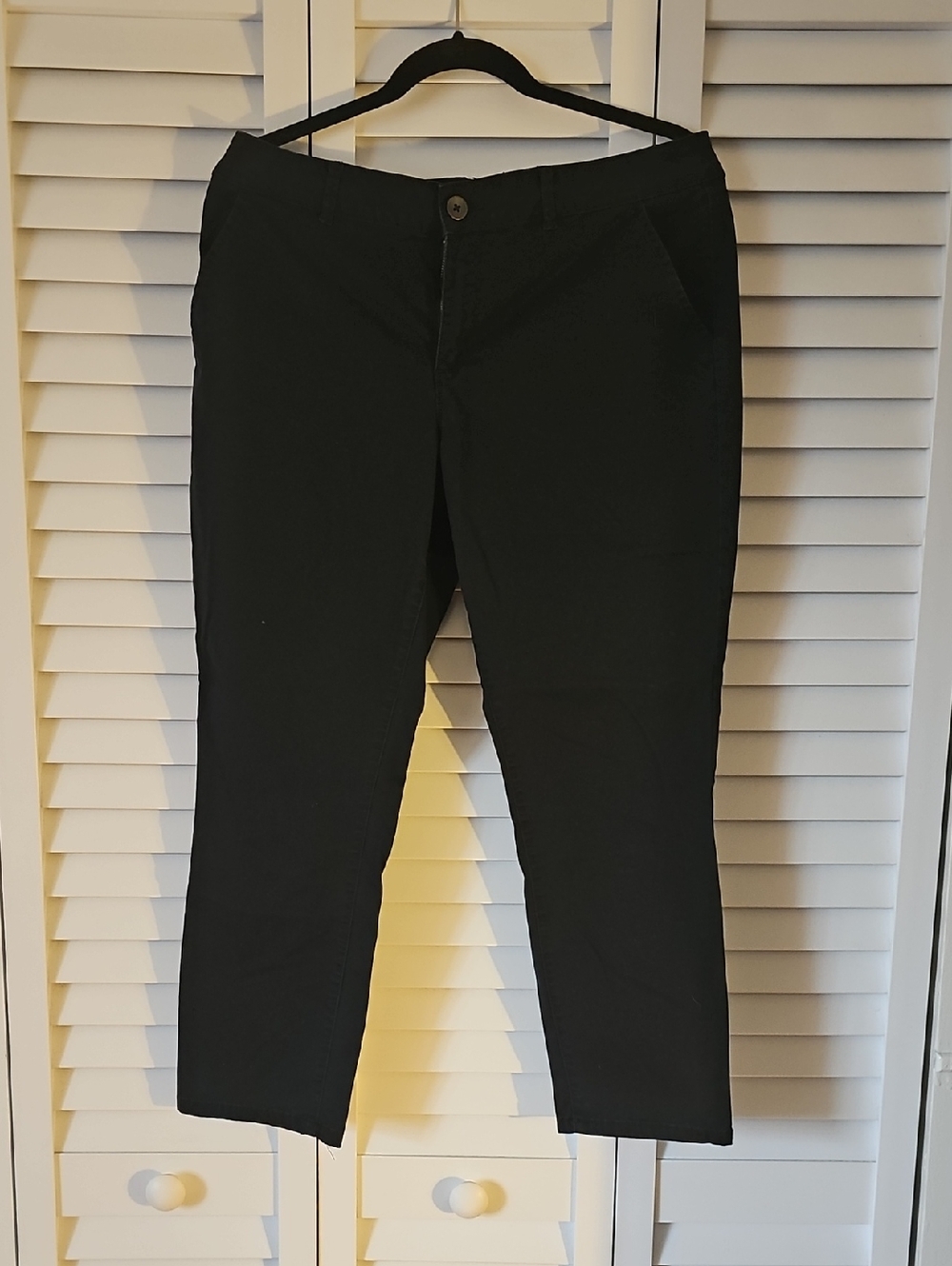 A.N.A Skinny Ankle Black Casual Pants